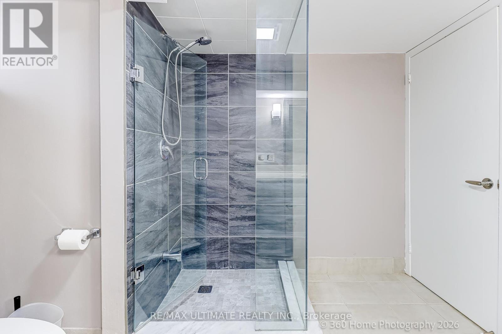 49 Gooderham Drive, Toronto, Ontario  M1R 3G6 - Photo 8 - E13016474