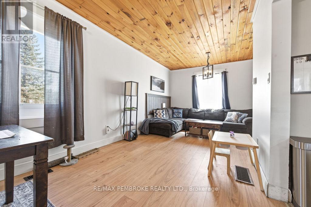 503 Miller Street, Pembroke, Ontario  K8A 5Z7 - Photo 16 - X13018324