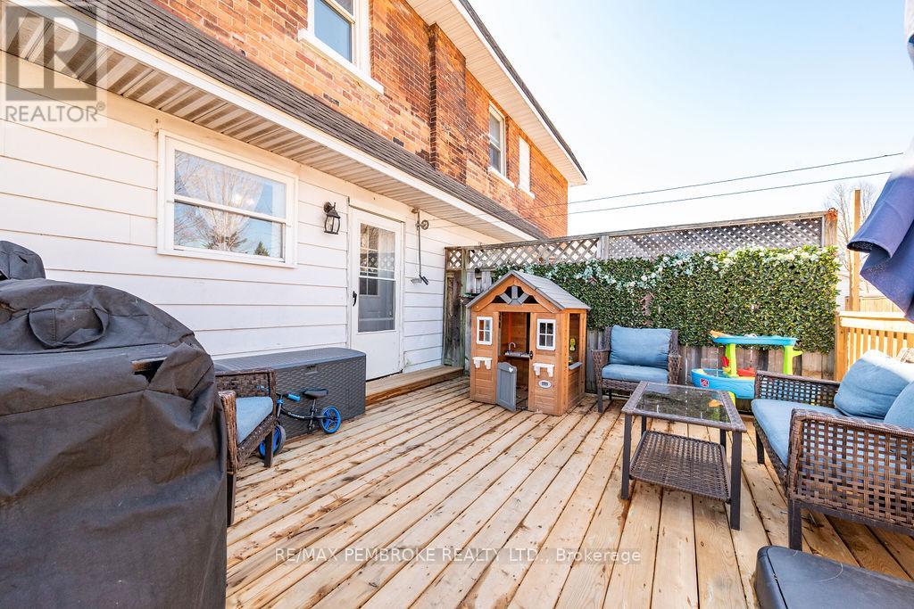 503 Miller Street, Pembroke, Ontario  K8A 5Z7 - Photo 8 - X13018324