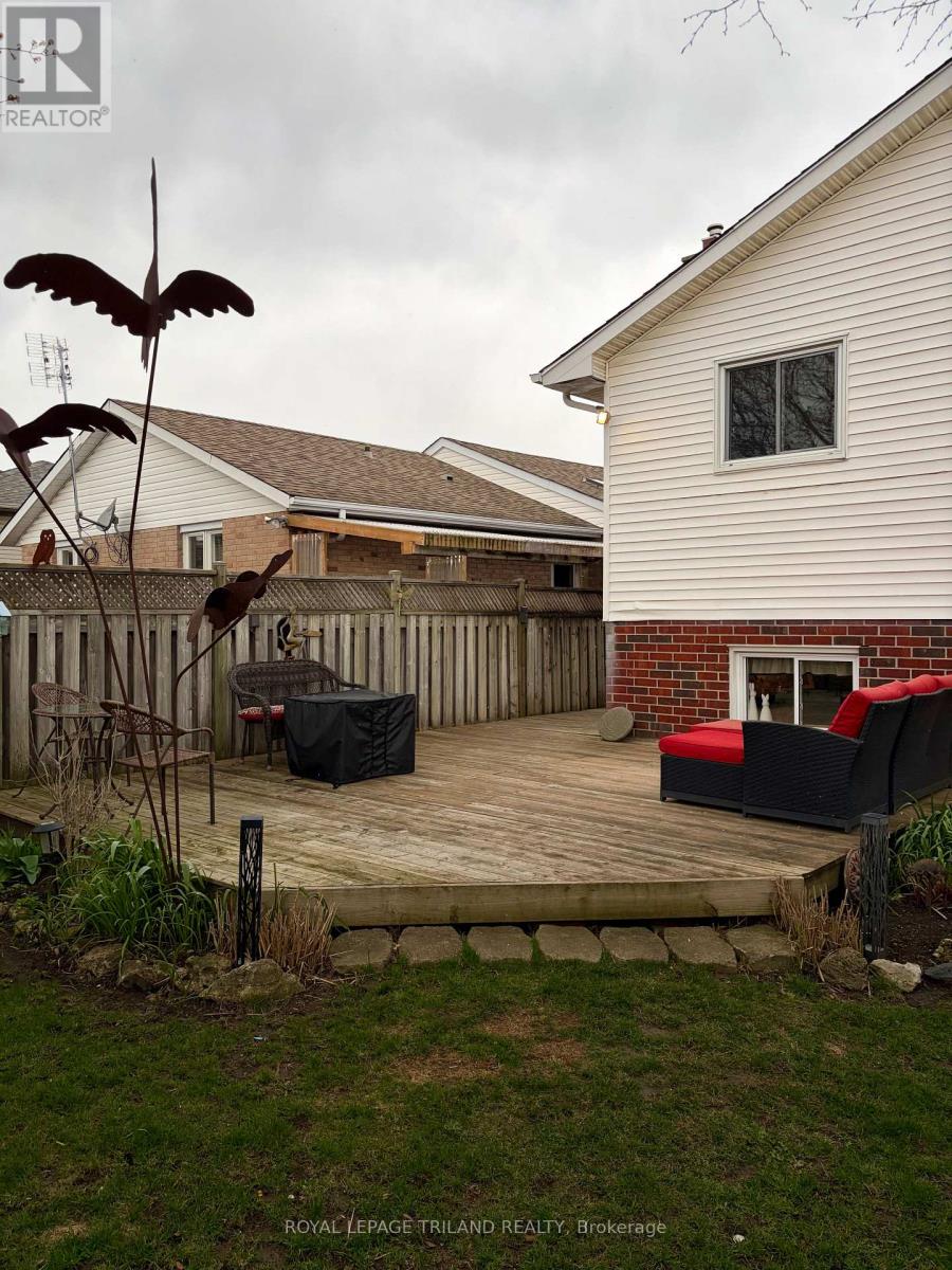 252 Josselyn Drive, London South, Ontario  N6E 3S5 - Photo 29 - X12827492