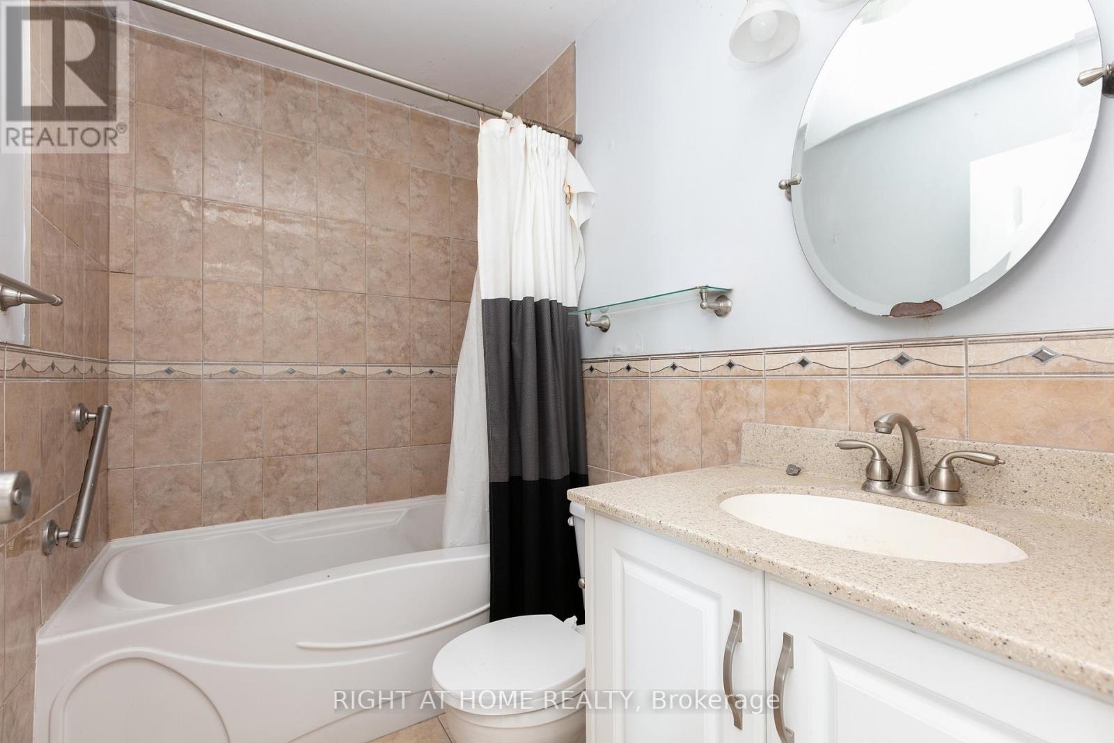 4338 Meadowvale Lane, Ottawa, Ontario  K1B 5A2 - Photo 17 - X12895238