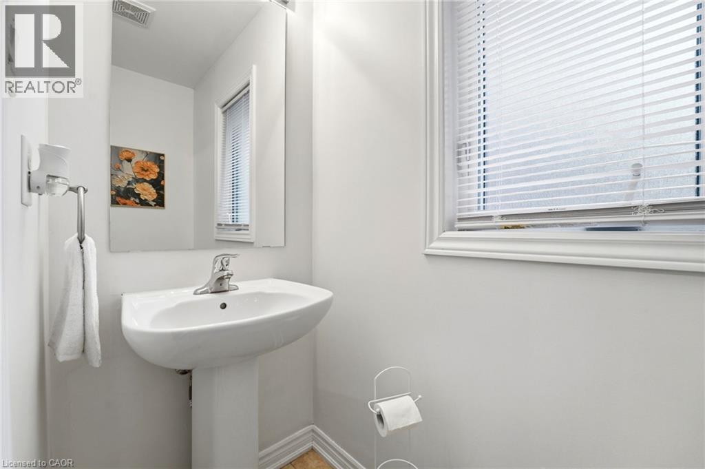 420 Armstrong Street W, Listowel, Ontario  N4W 0E6 - Photo 8 - 40822270