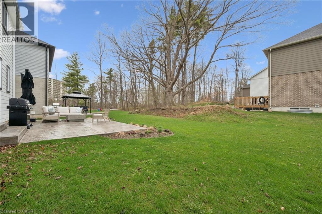 213 Fallowfield Drive, Kitchener, Ontario  N2C 2T7 - Photo 37 - 40822040