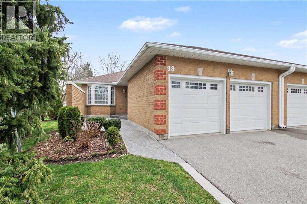 98 Beasley Crescent, Cambridge, Ontario  N1T 1T5 - Photo 2 - 40821401