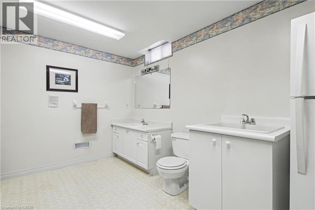 98 Beasley Crescent, Cambridge, Ontario  N1T 1T5 - Photo 29 - 40821401