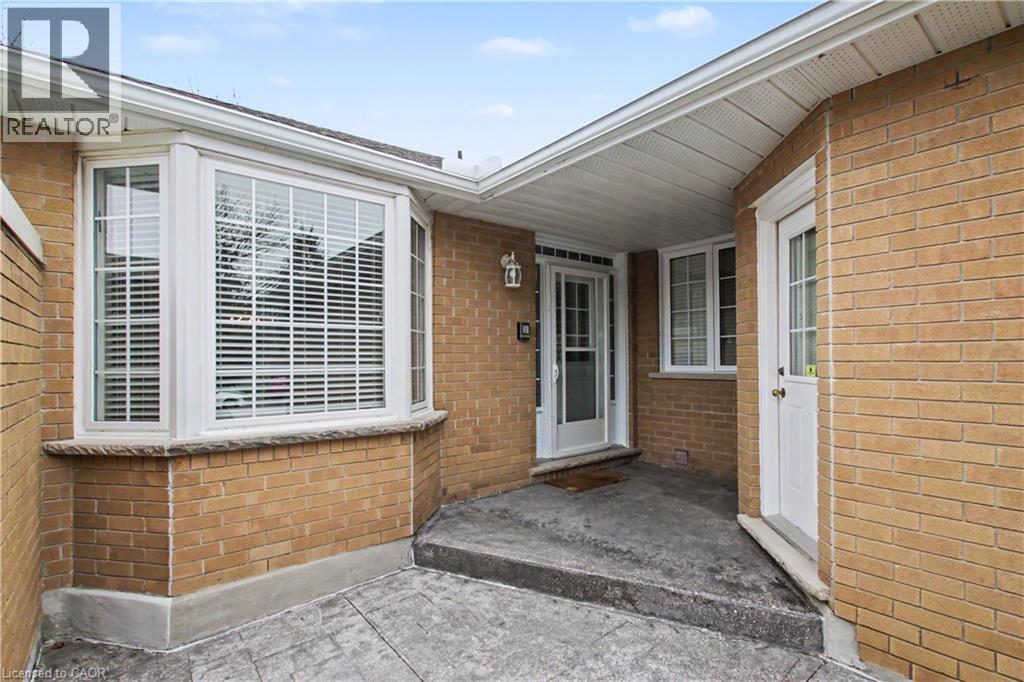 98 Beasley Crescent, Cambridge, Ontario  N1T 1T5 - Photo 4 - 40821401