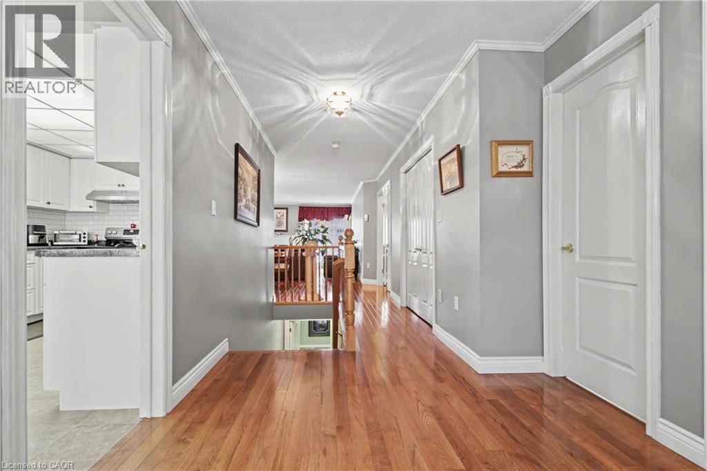 98 Beasley Crescent, Cambridge, Ontario  N1T 1T5 - Photo 6 - 40821401