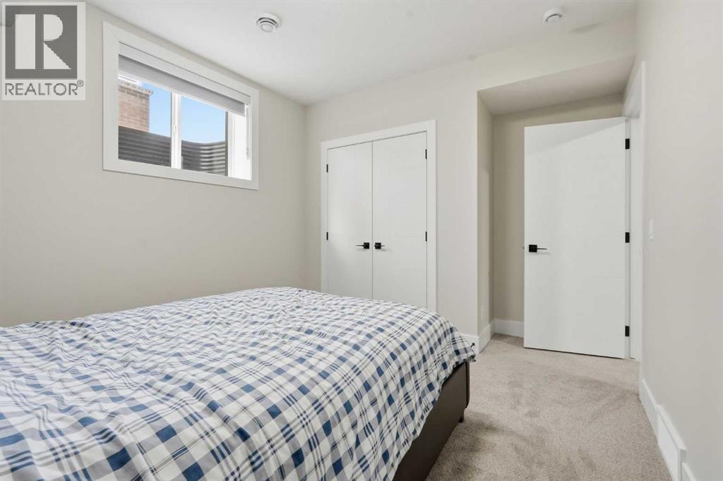 74 Alpine Gardens Sw, Calgary, Alberta  T2Y 0W3 - Photo 42 - A2293506