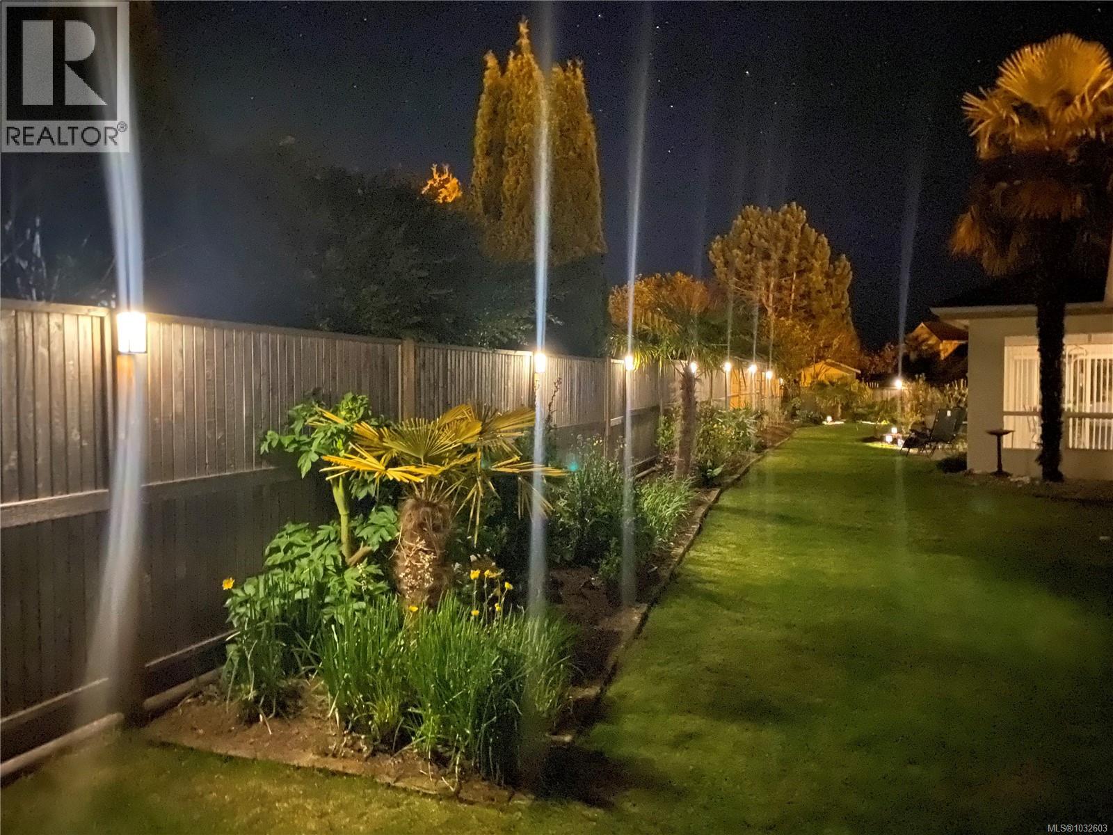 778 Norwood Pl, Qualicum Beach, British Columbia  V0K 2P9 - Photo 71 - 1032603