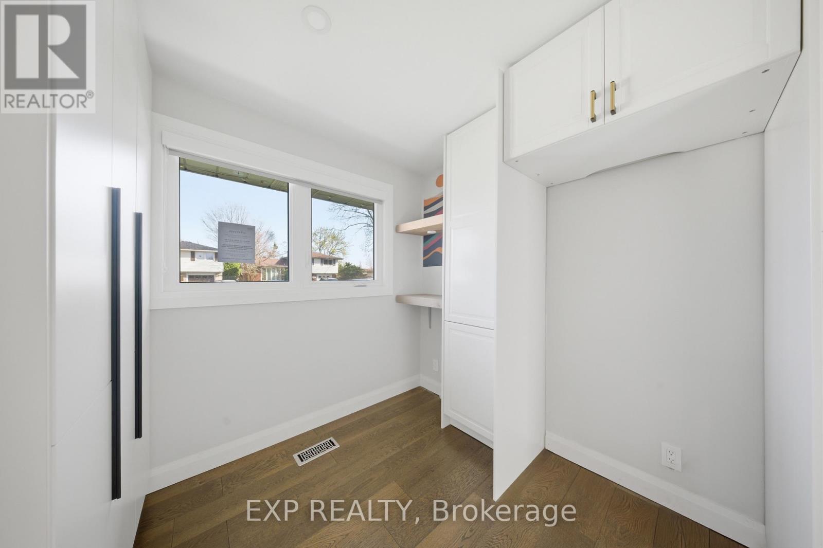 669 Geneva Park Drive, Burlington, Ontario  L7N 3C2 - Photo 13 - W13018374