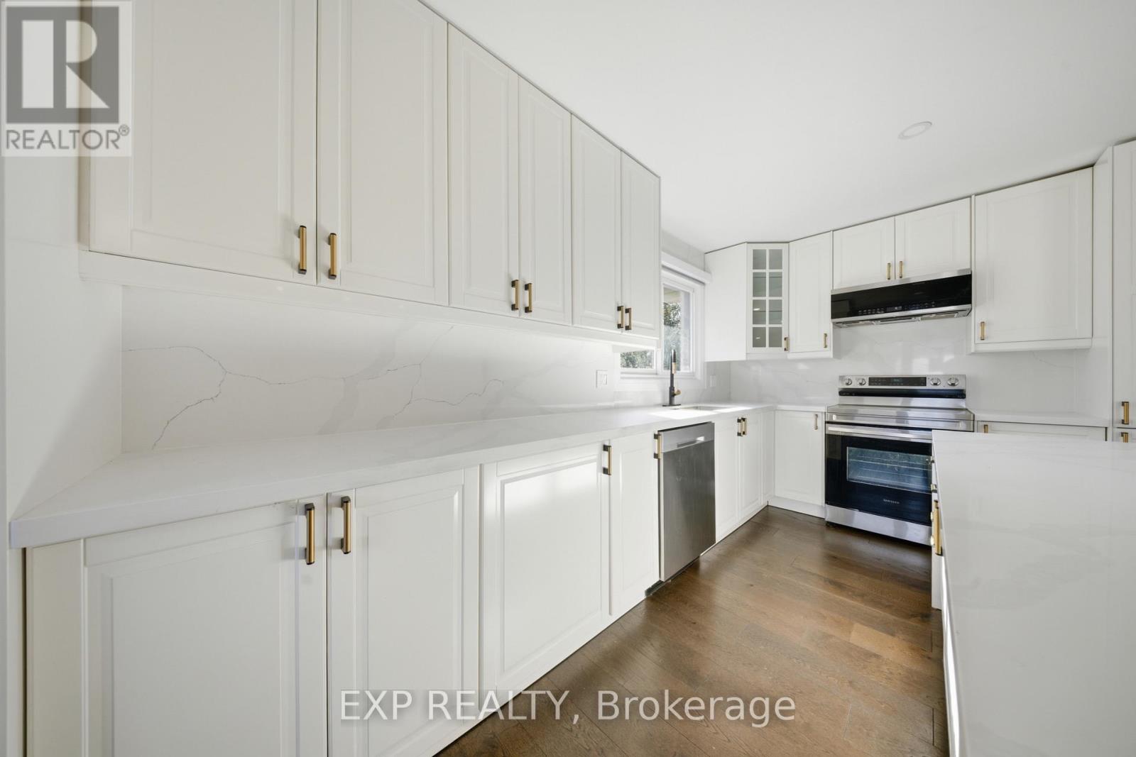 669 Geneva Park Drive, Burlington, Ontario  L7N 3C2 - Photo 16 - W13018374