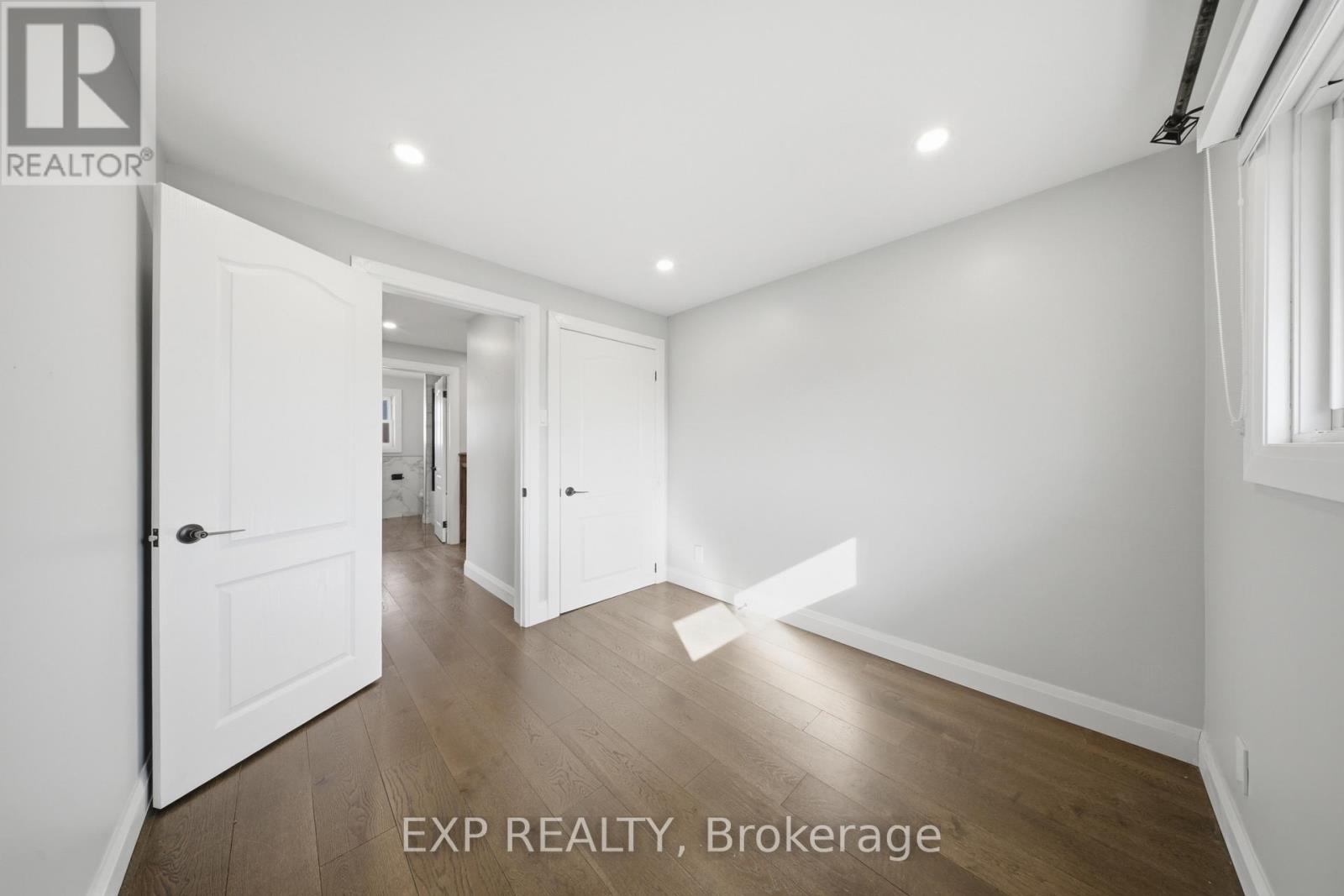 669 Geneva Park Drive, Burlington, Ontario  L7N 3C2 - Photo 21 - W13018374