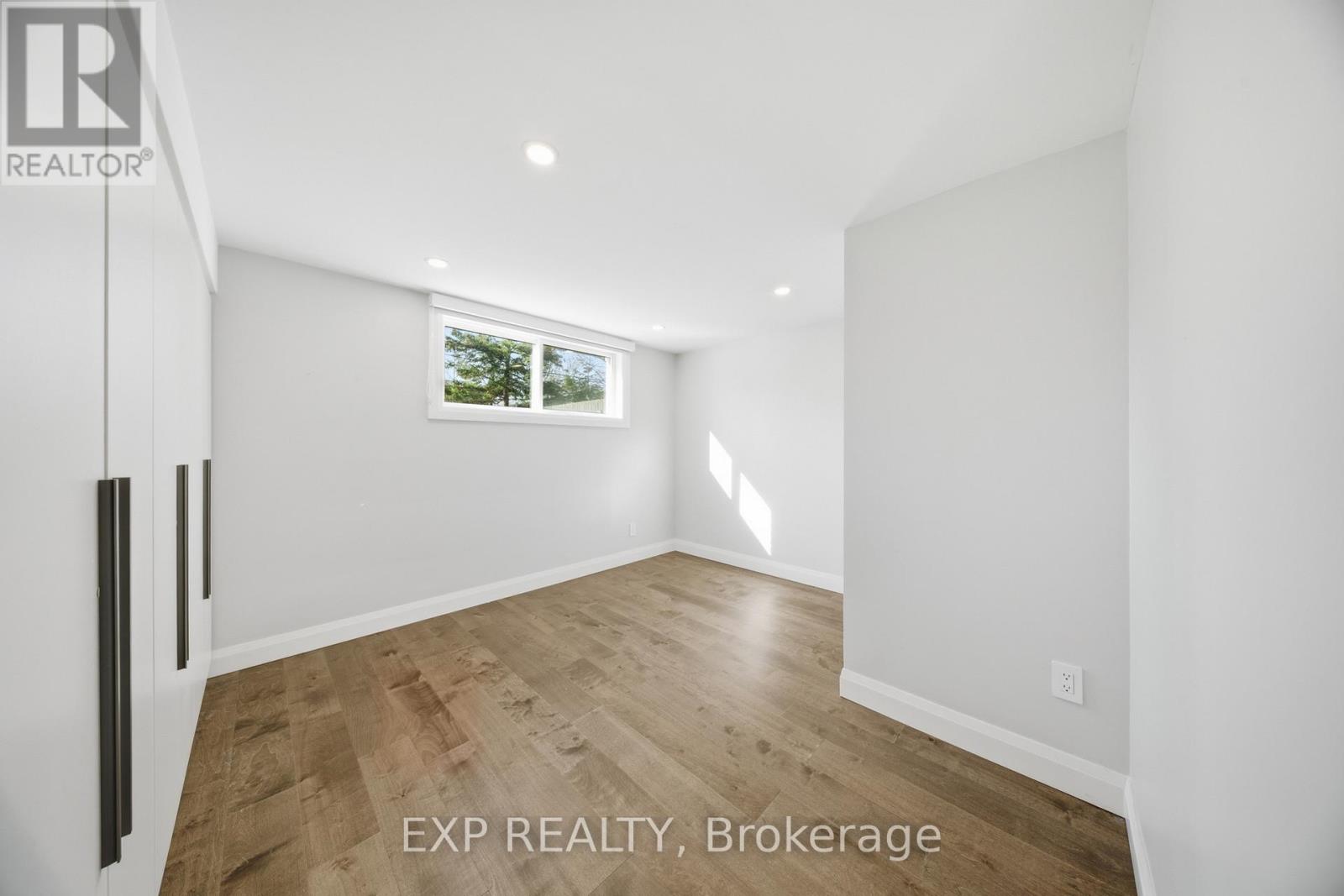 669 Geneva Park Drive, Burlington, Ontario  L7N 3C2 - Photo 24 - W13018374