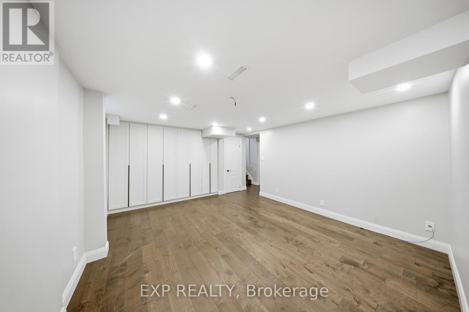 669 Geneva Park Drive, Burlington, Ontario  L7N 3C2 - Photo 30 - W13018374