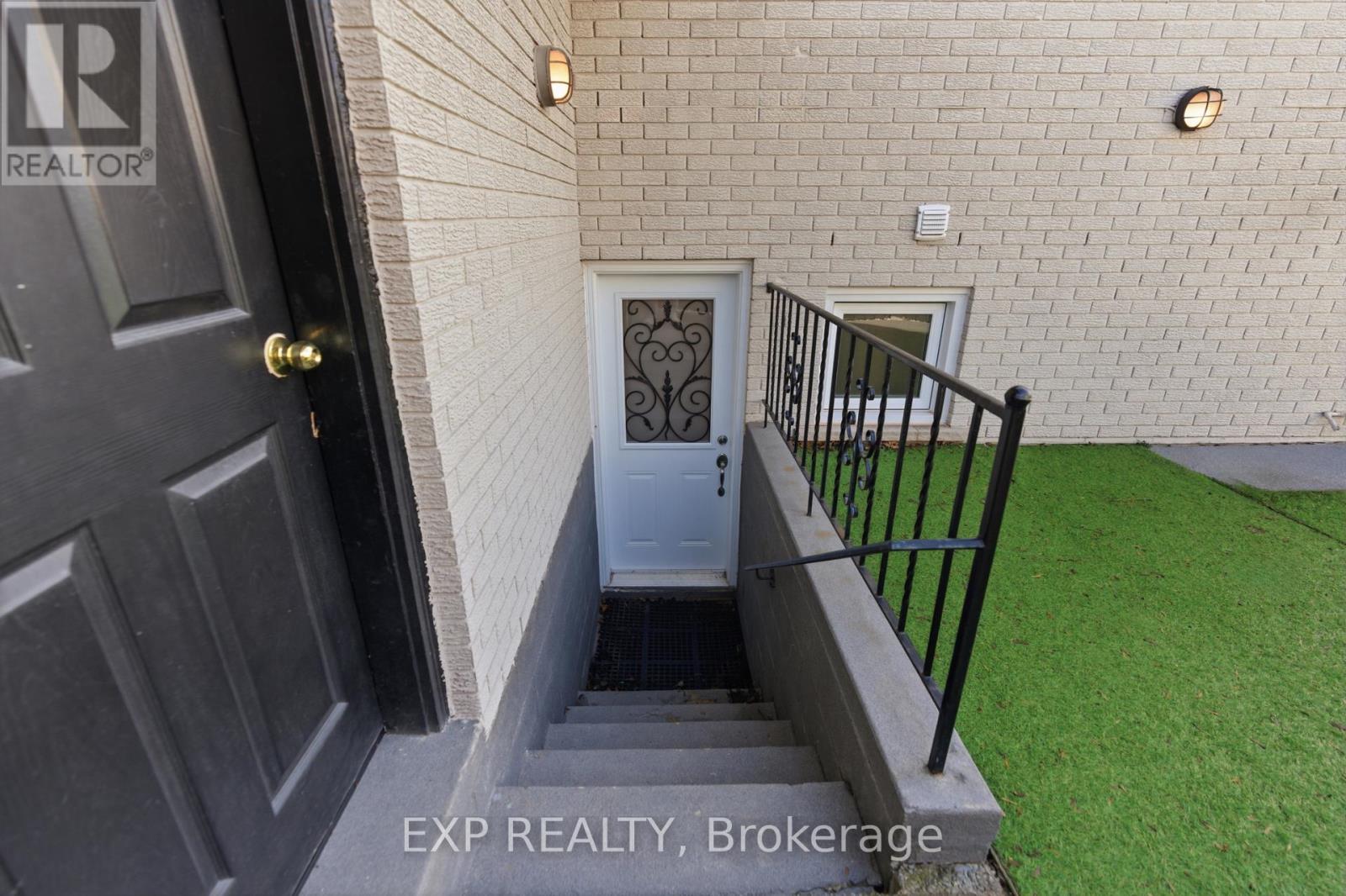 669 Geneva Park Drive, Burlington, Ontario  L7N 3C2 - Photo 33 - W13018374