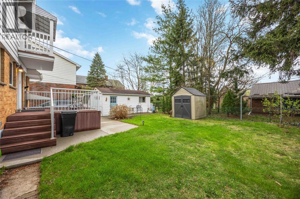 237 Essex Street, Sarnia photo 38
