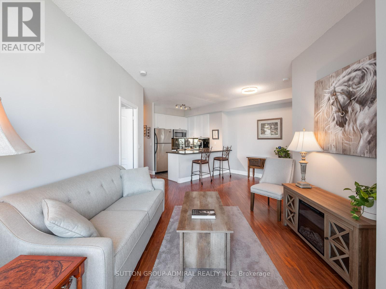 2304 - 2121 Lake Shore Boulevard W, Toronto, Ontario  M8V 4E9 - Photo 11 - W13018388