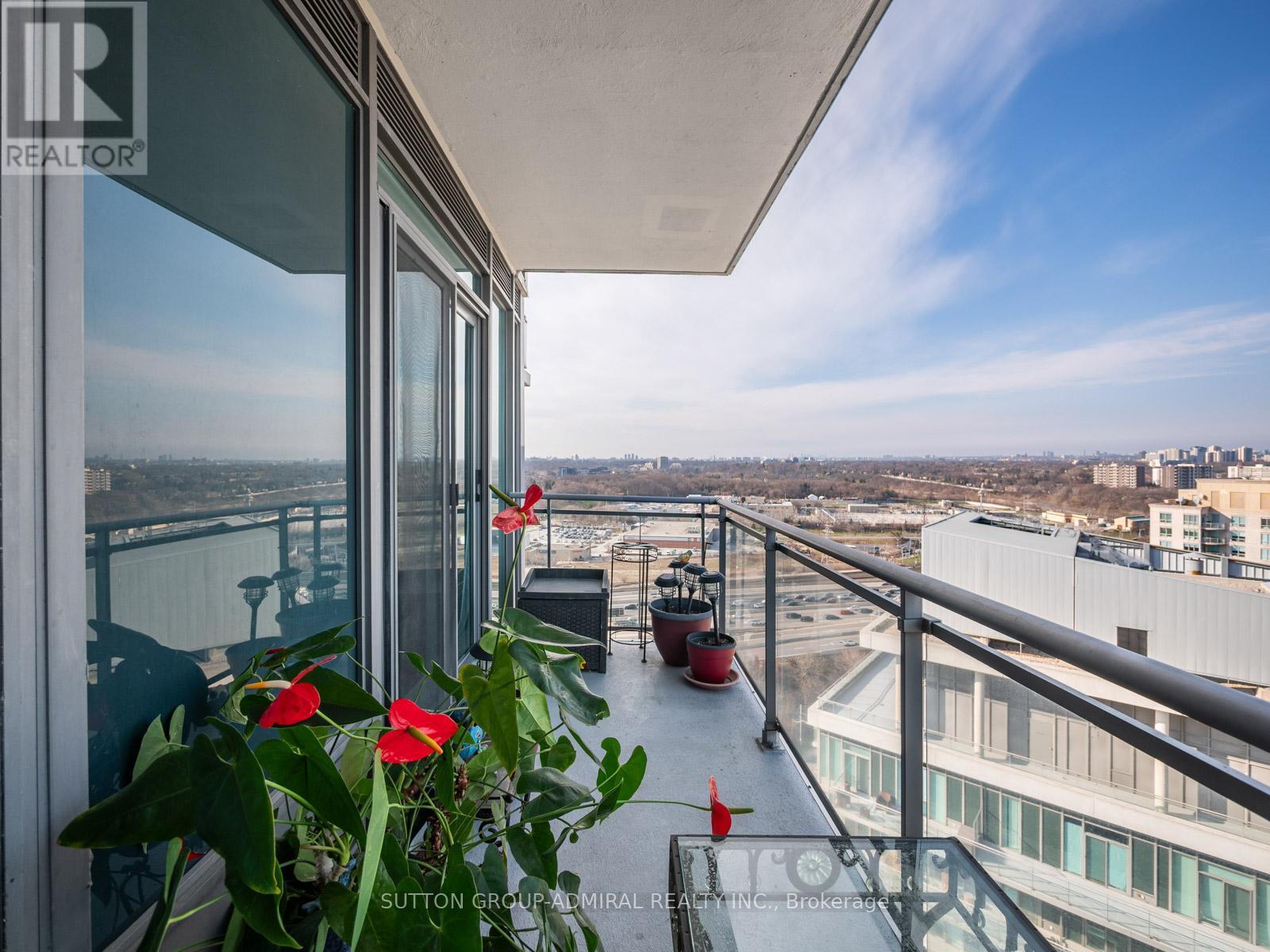 2304 - 2121 Lake Shore Boulevard W, Toronto, Ontario  M8V 4E9 - Photo 13 - W13018388