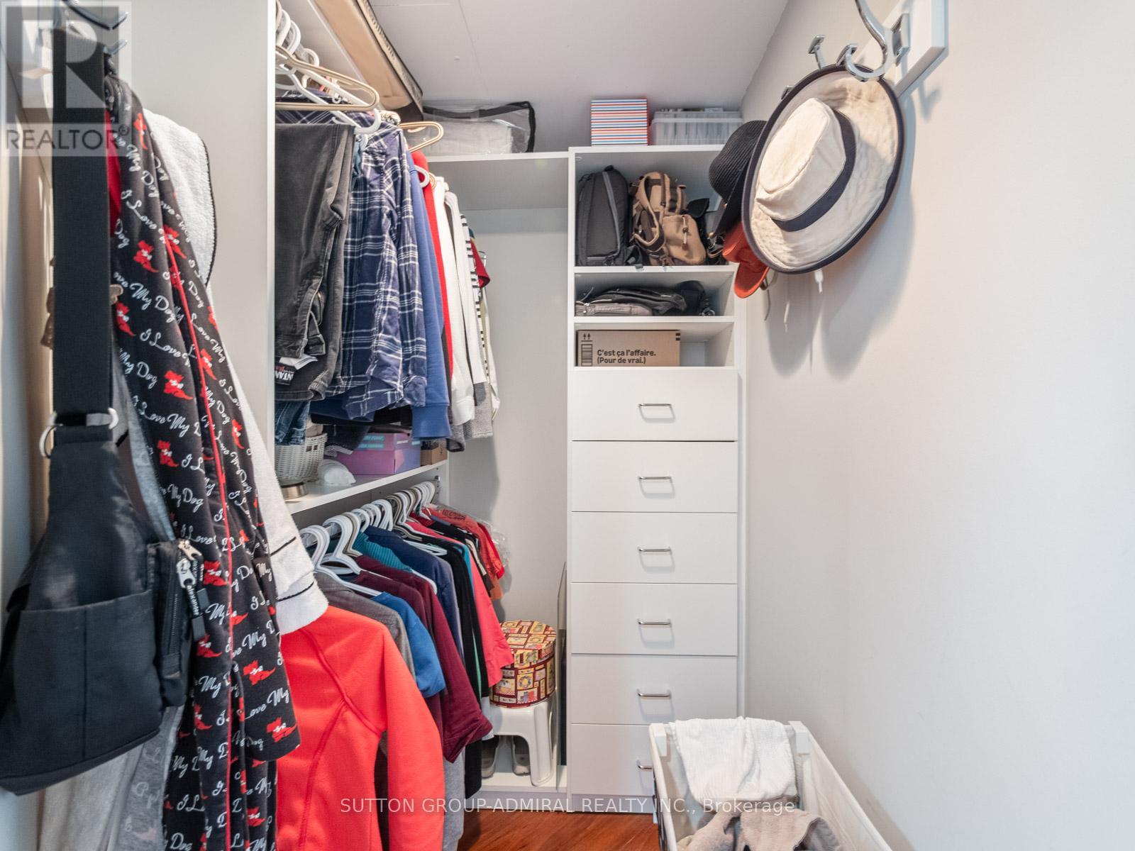 2304 - 2121 Lake Shore Boulevard W, Toronto, Ontario  M8V 4E9 - Photo 19 - W13018388