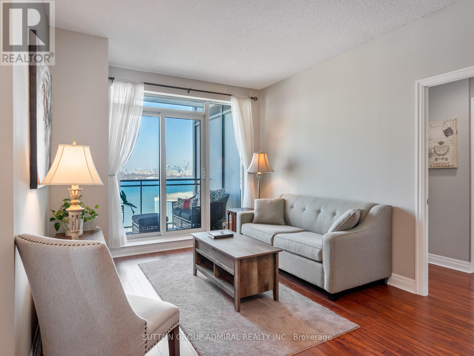 2304 - 2121 Lake Shore Boulevard W, Toronto, Ontario  M8V 4E9 - Photo 9 - W13018388