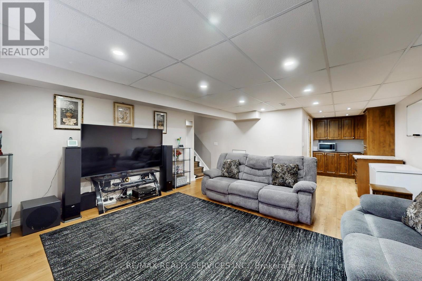 53 Geneva Crescent, Brampton, Ontario  L6S 1K7 - Photo 39 - W13018422