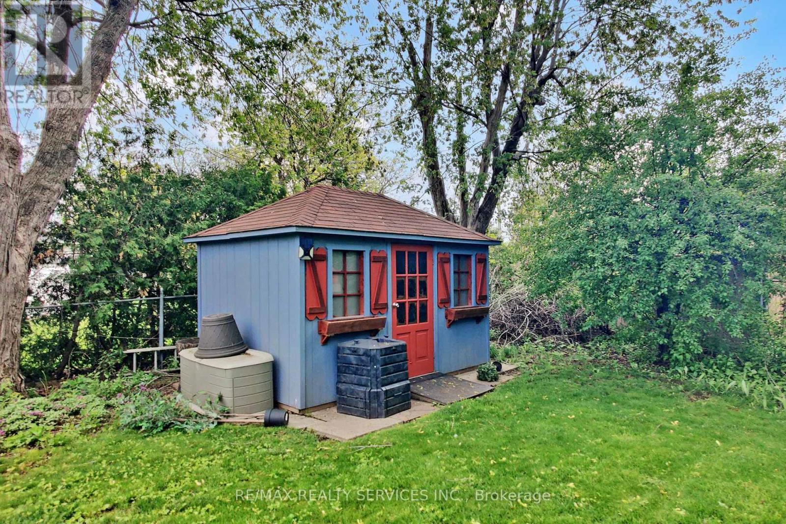 53 Geneva Crescent, Brampton, Ontario  L6S 1K7 - Photo 47 - W13018422