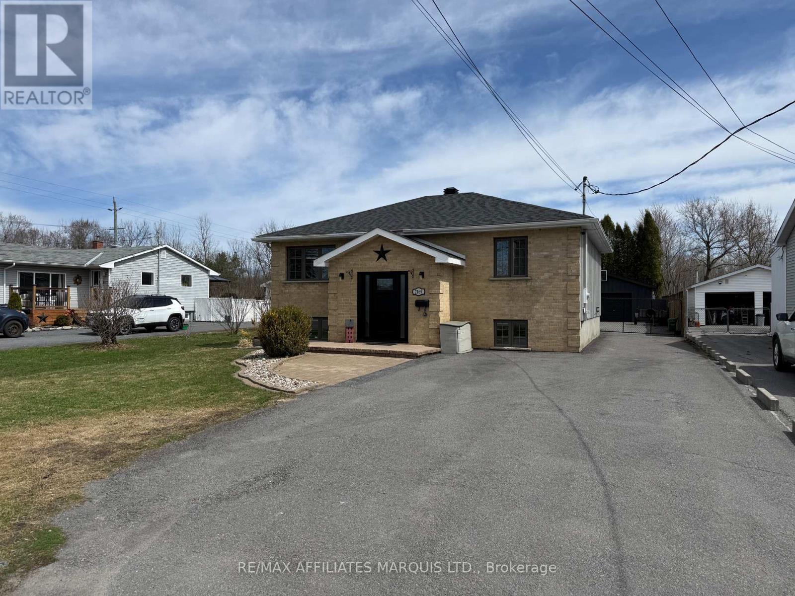 2169 PITT STREET, Cornwall, Ontario