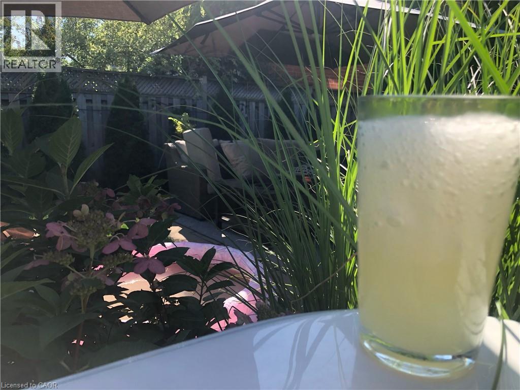 2142 Meadowglen Drive, Oakville, Ontario  L6M 4C8 - Photo 42 - 40815092