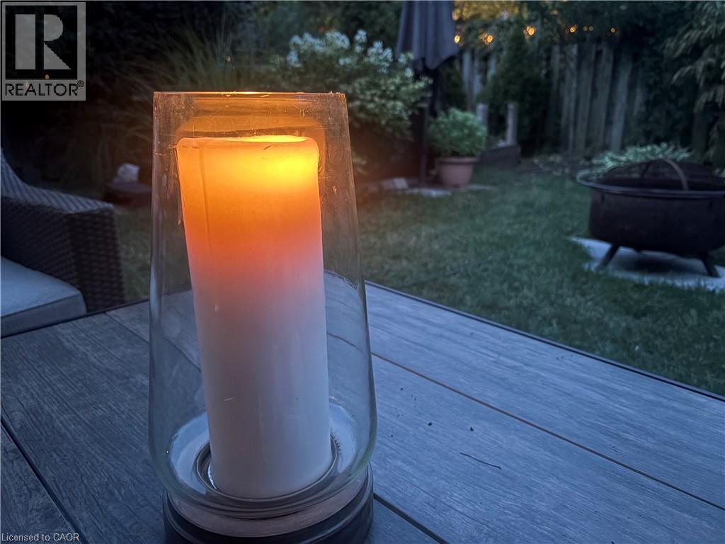 2142 Meadowglen Drive, Oakville, Ontario  L6M 4C8 - Photo 43 - 40815092