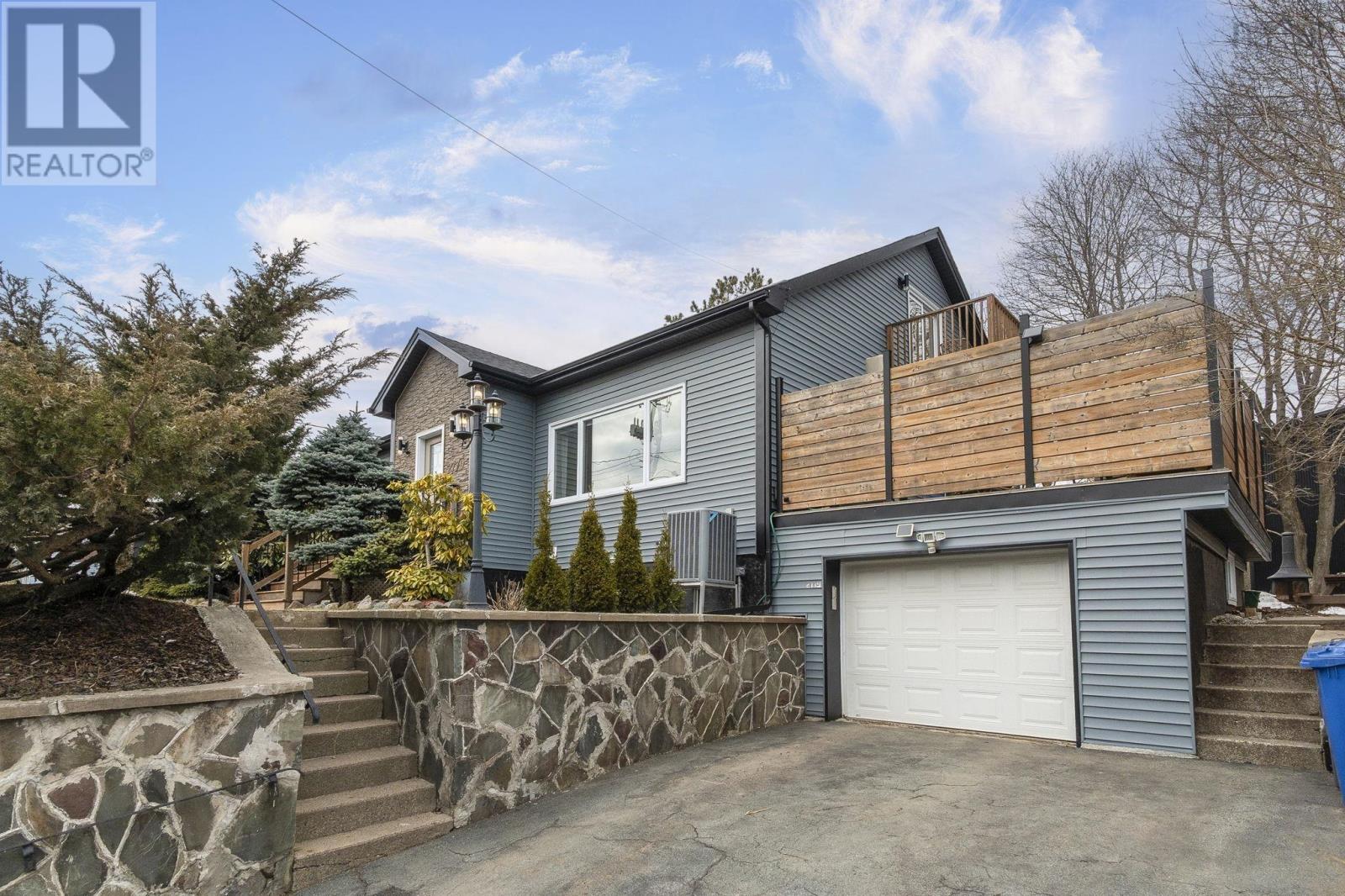 2779 Joseph Howe Drive, Halifax, Nova Scotia  B3L 4G8 - Photo 1 - 202604451