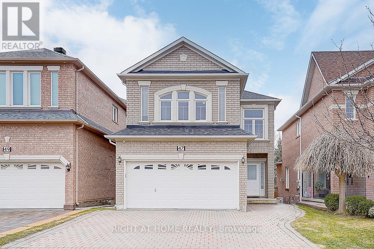 47 TOPOROWSKI AVENUE, Richmond Hill, Ontario