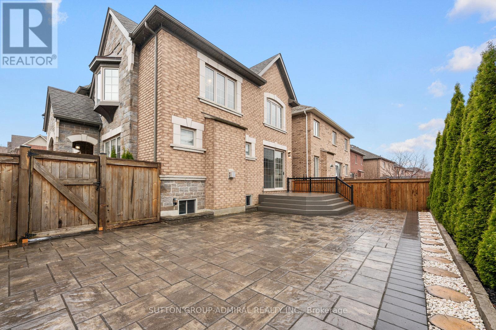 2 William Luck Avenue, East Gwillimbury, Ontario  L9N 0S1 - Photo 40 - N13018452