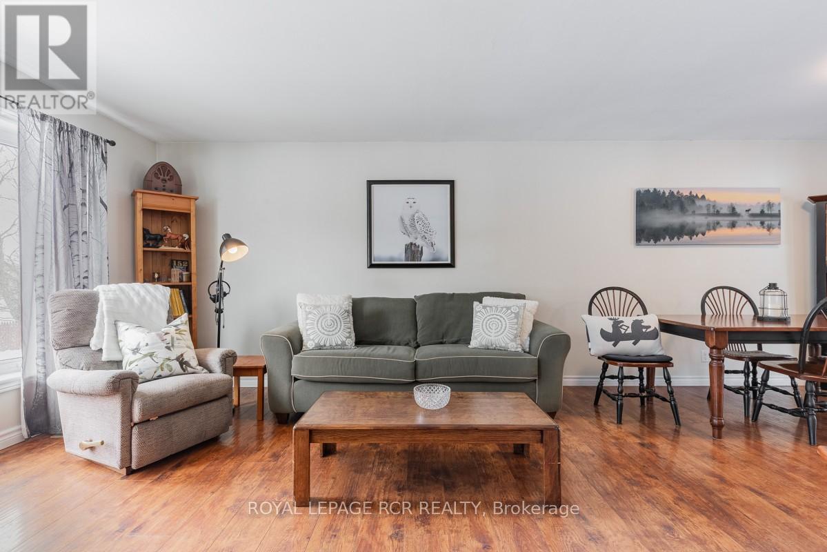 2872 Sunset Drive, Ramara, Ontario  L0K 1B0 - Photo 4 - S12858534