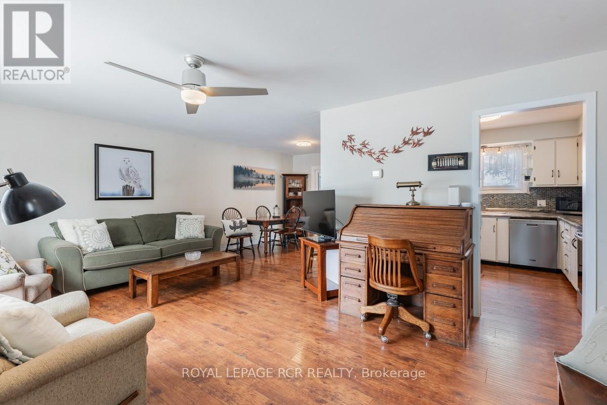 2872 Sunset Drive, Ramara, Ontario  L0K 1B0 - Photo 6 - S12858534