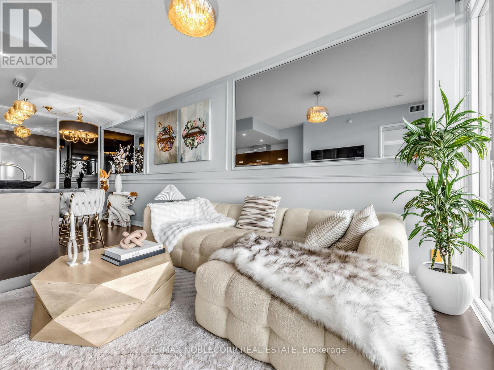 2212 - 88 Park Lawn Road, Toronto, Ontario  M8Y 0B5 - Photo 21 - W12917460