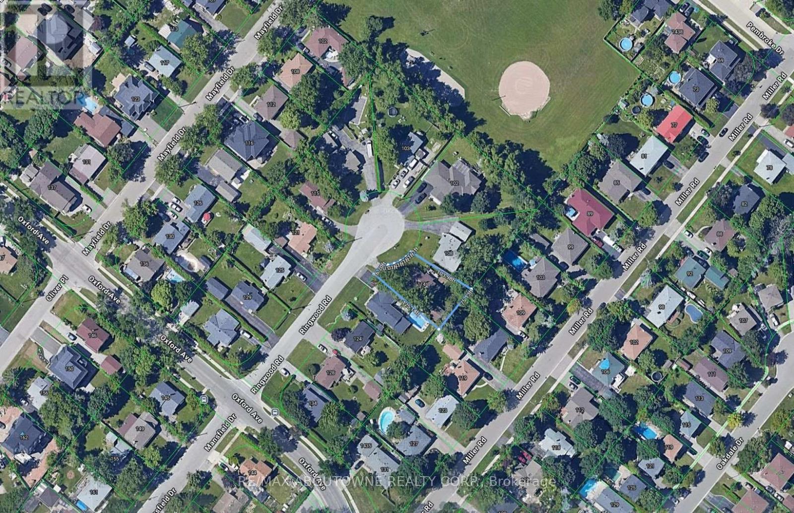 114 Ringwood Road, Oakville, Ontario  L6H 1K2 - Photo 2 - W12981408