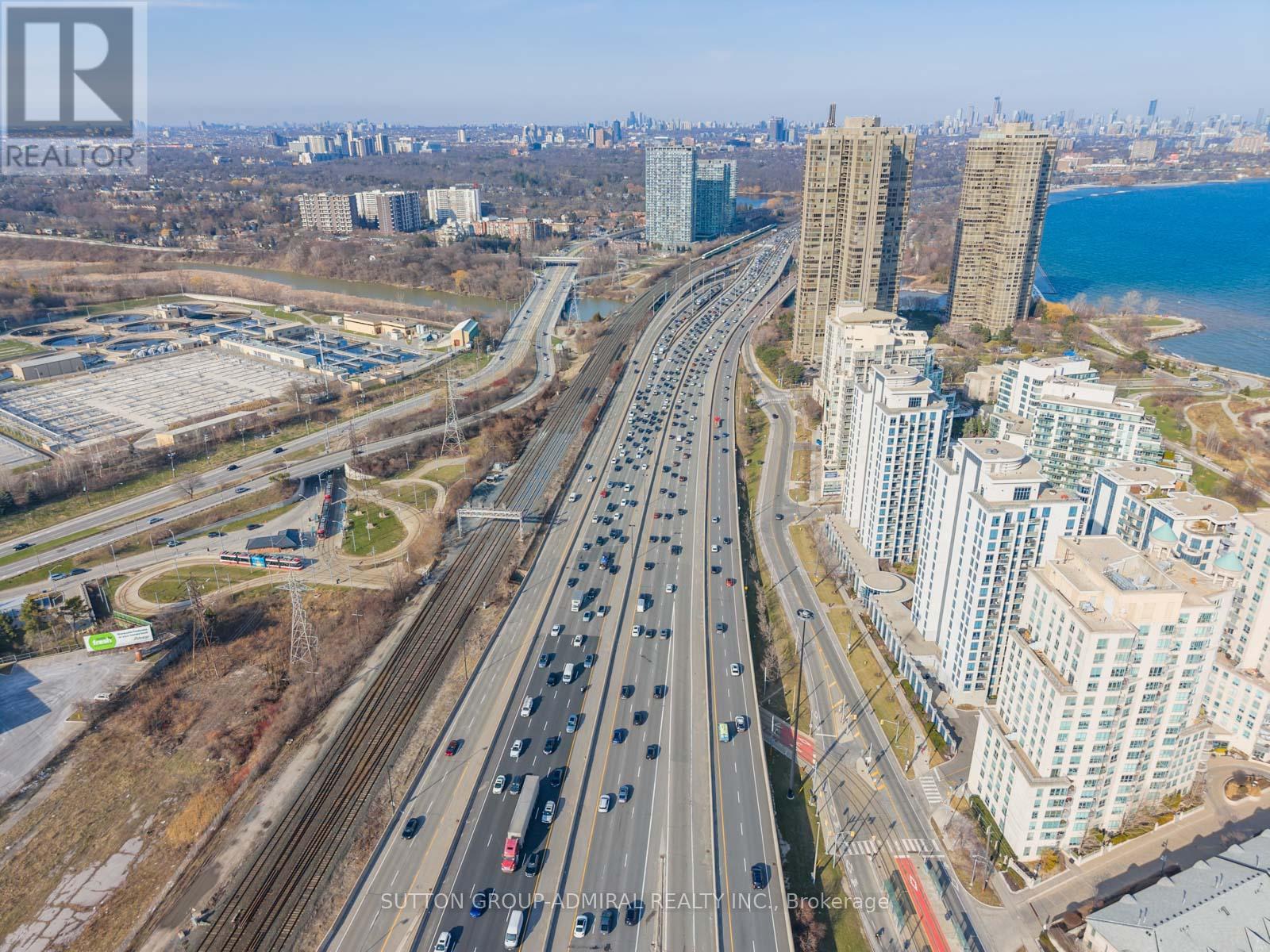 2304 - 2121 Lake Shore Boulevard W, Toronto, Ontario  M8V 4E9 - Photo 41 - W13018388