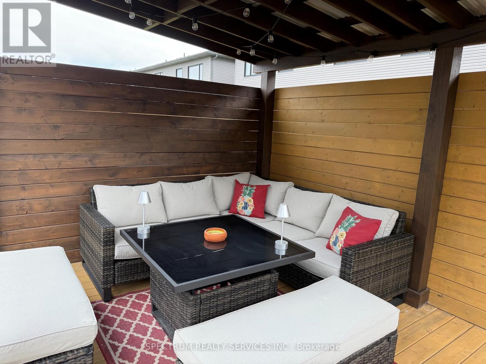 7436 Matteo Drive, Niagara Falls, Ontario  L2H 3T3 - Photo 23 - X13014534