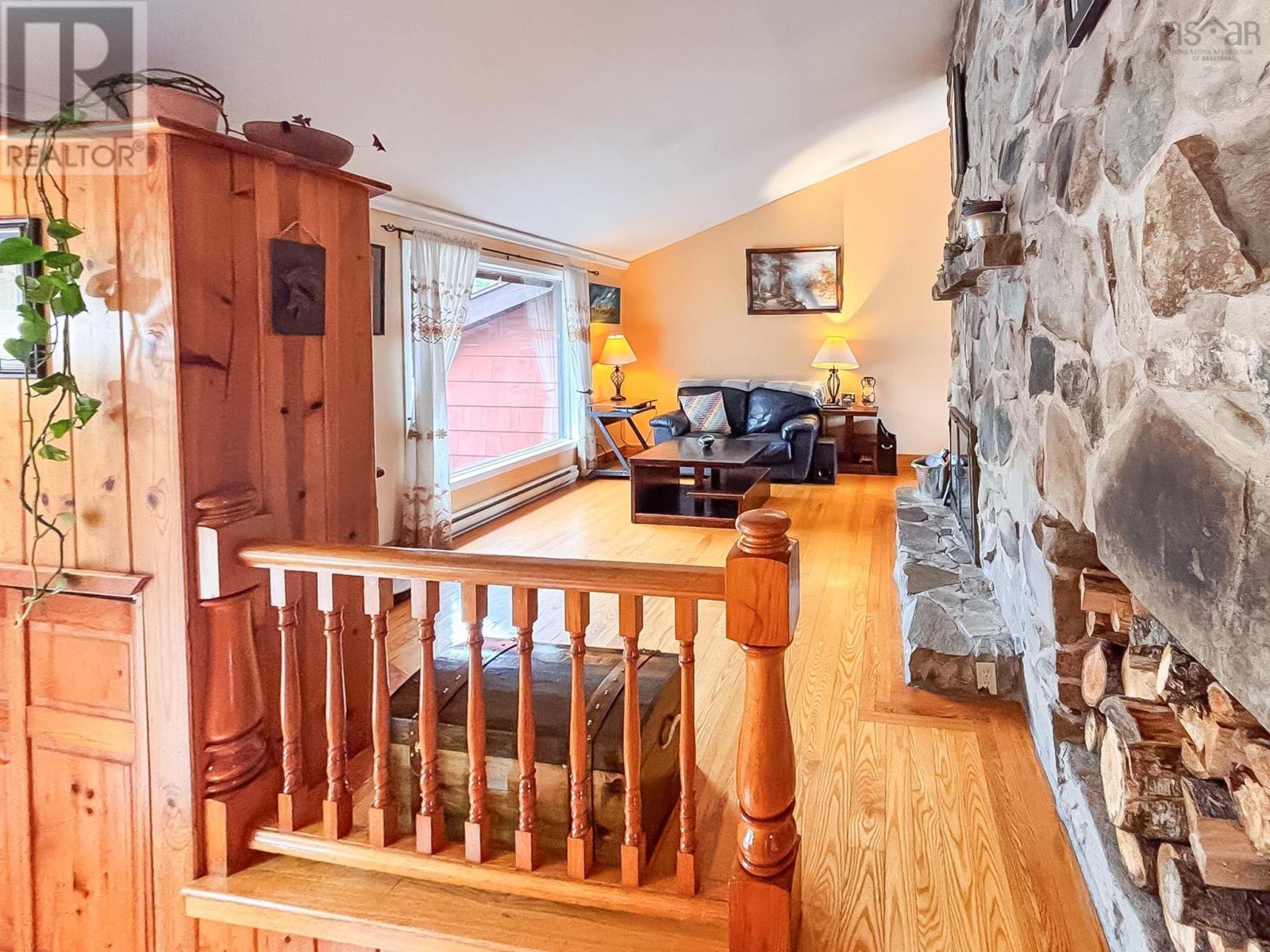 9169 Highway 331, Voglers Cove, Nova Scotia  B0J 2H0 - Photo 11 - 202607932