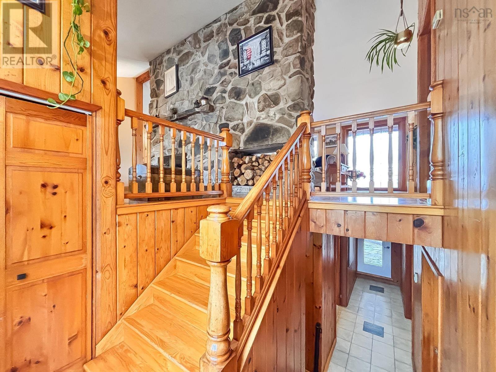 9169 Highway 331, Voglers Cove, Nova Scotia  B0J 2H0 - Photo 9 - 202607932