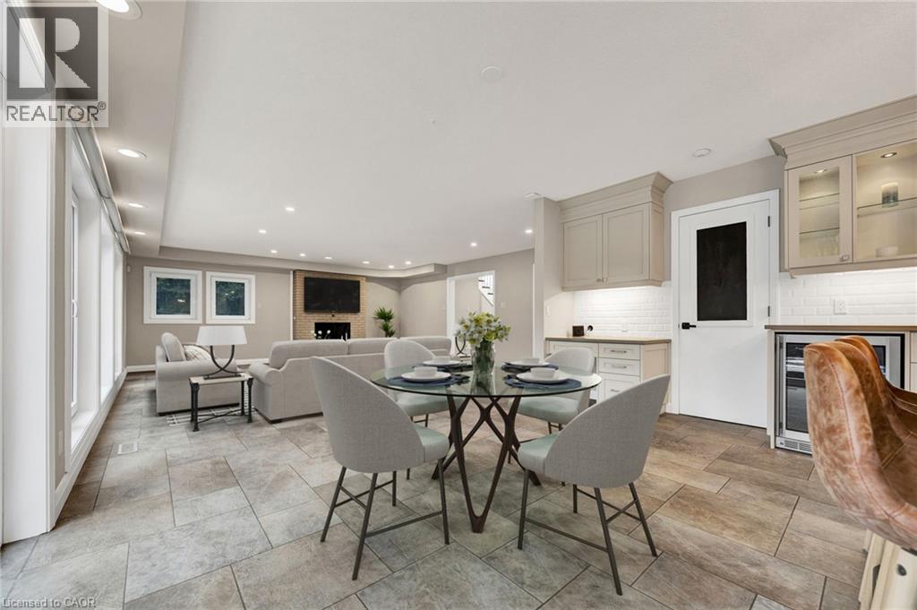 587 Manorwood Court, Waterloo, Ontario  N2K 3L7 - Photo 11 - 40811479