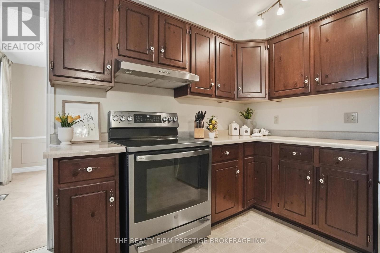 1050 Mahogany Crescent, London North, Ontario  N6H 4V9 - Photo 15 - X13018496