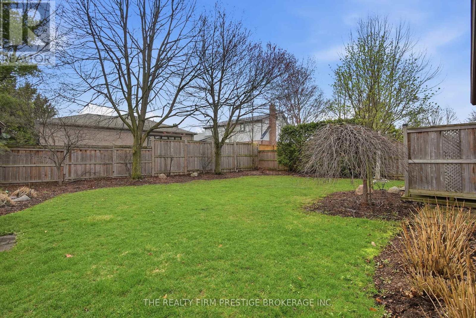 1050 Mahogany Crescent, London North, Ontario  N6H 4V9 - Photo 46 - X13018496