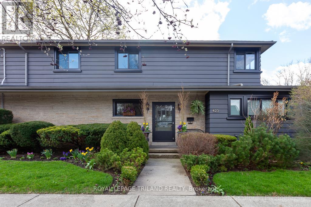 423 Moore Street, London South, Ontario  N6C 2C1 - Photo 2 - X13018500