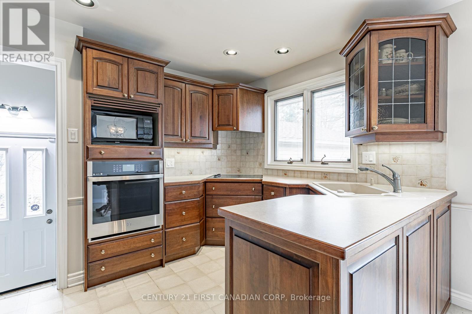 256 Southcrest Drive, London South, Ontario  N6J 1N1 - Photo 25 - X13018510