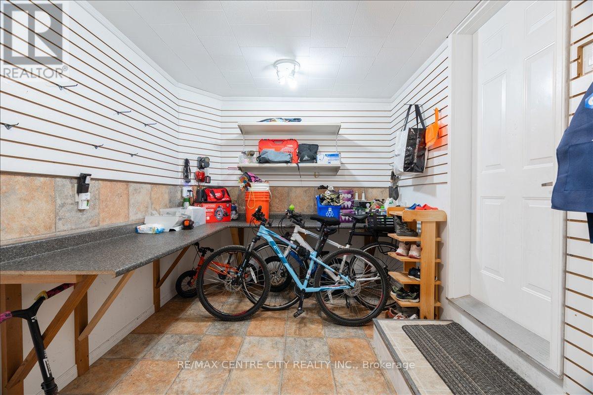 71 Middlesex Drive, Strathroy-Caradoc, Ontario  N7G 4G5 - Photo 38 - X13018538