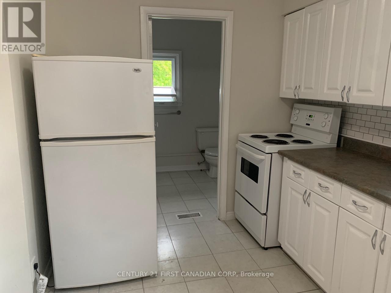 Apt 3 - 359 Princess Avenue, London East, Ontario  N6B 2A7 - Photo 3 - X13018584