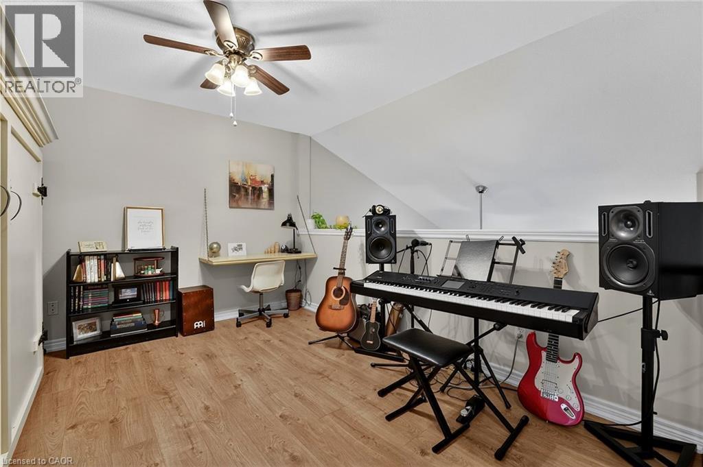 6 Conrad Place, Grimsby, Ontario  L3M 5S5 - Photo 27 - 40812220