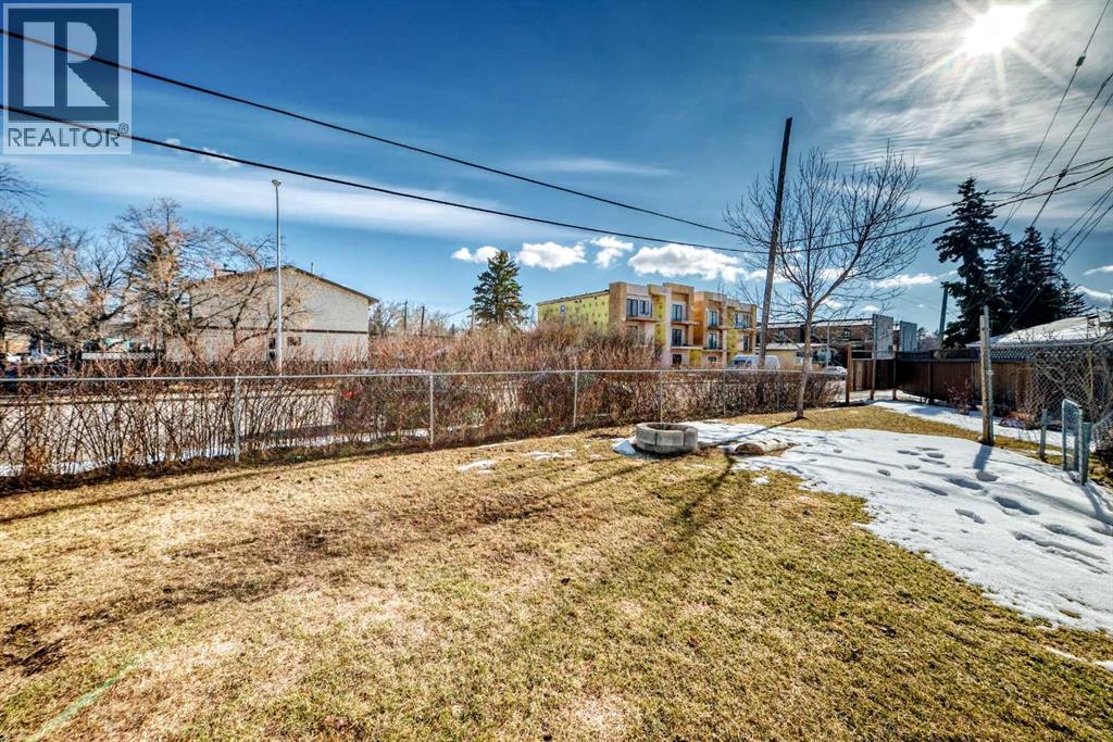 6301 Bowwood Drive Nw, Calgary, Alberta  t3b 2g3 - Photo 35 - A2299219