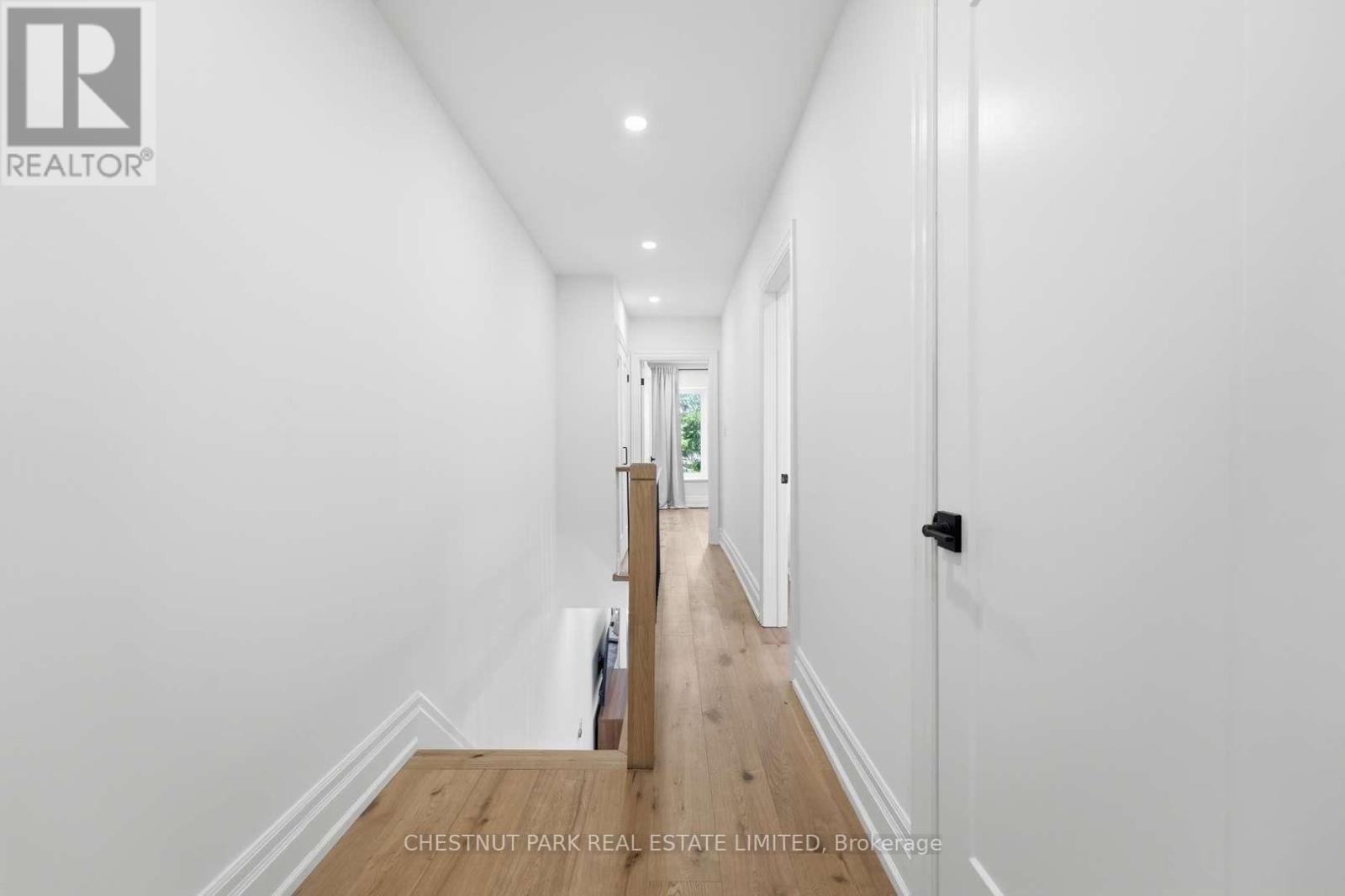 430 Jones Avenue, Toronto, Ontario  M4J 3G3 - Photo 13 - E13008122